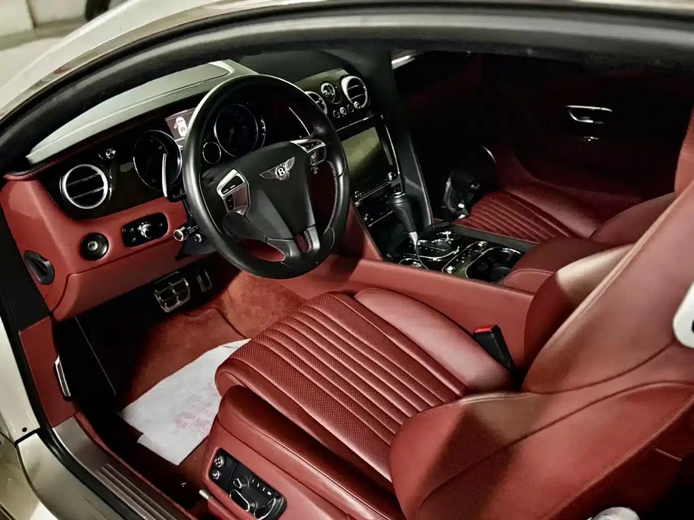 2017 Continental 4.0T GT V8 Standard Edition — миниатюра 9