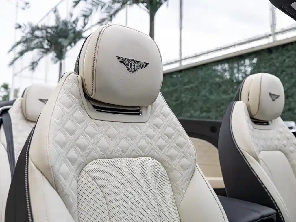 2022 Continental 4.0T GT V8 Convertible — миниатюра 20