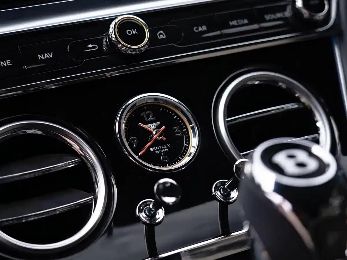 2022 Continental 4.0T GT V8 — миниатюра 16