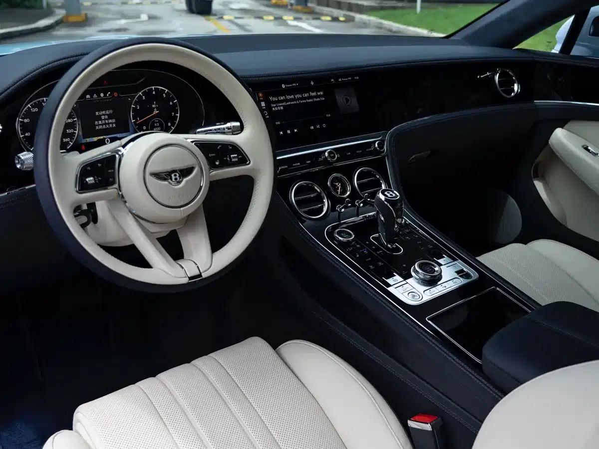 2022 Continental 4.0T GT V8 — миниатюра 8