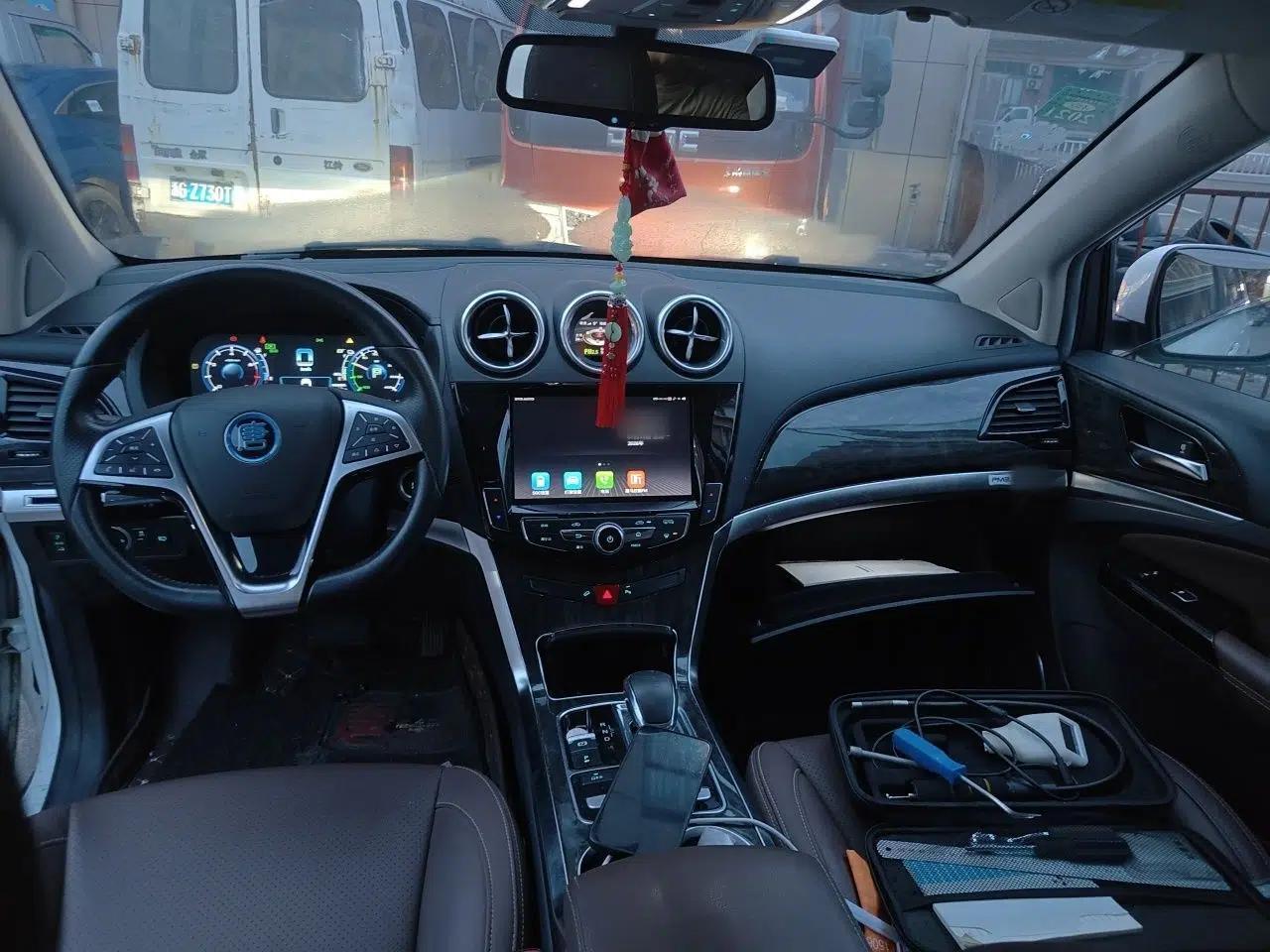 BYD Tang New Energy 2017 2.0T All-Wheel Drive Hyatt Model — миниатюра 9