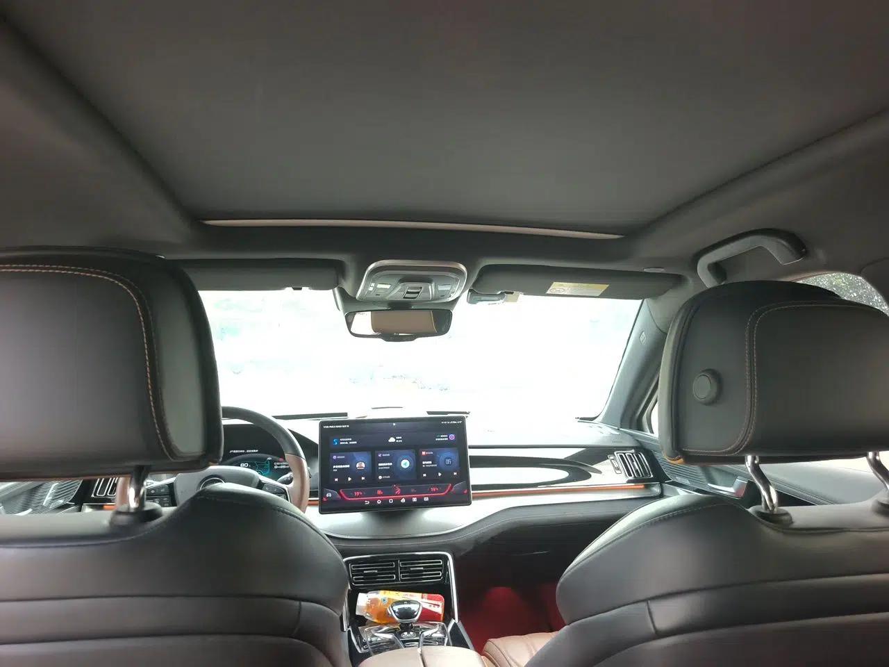 BYD Tang New Energy 2021 DM-i 112KM Prestige Model — миниатюра 18