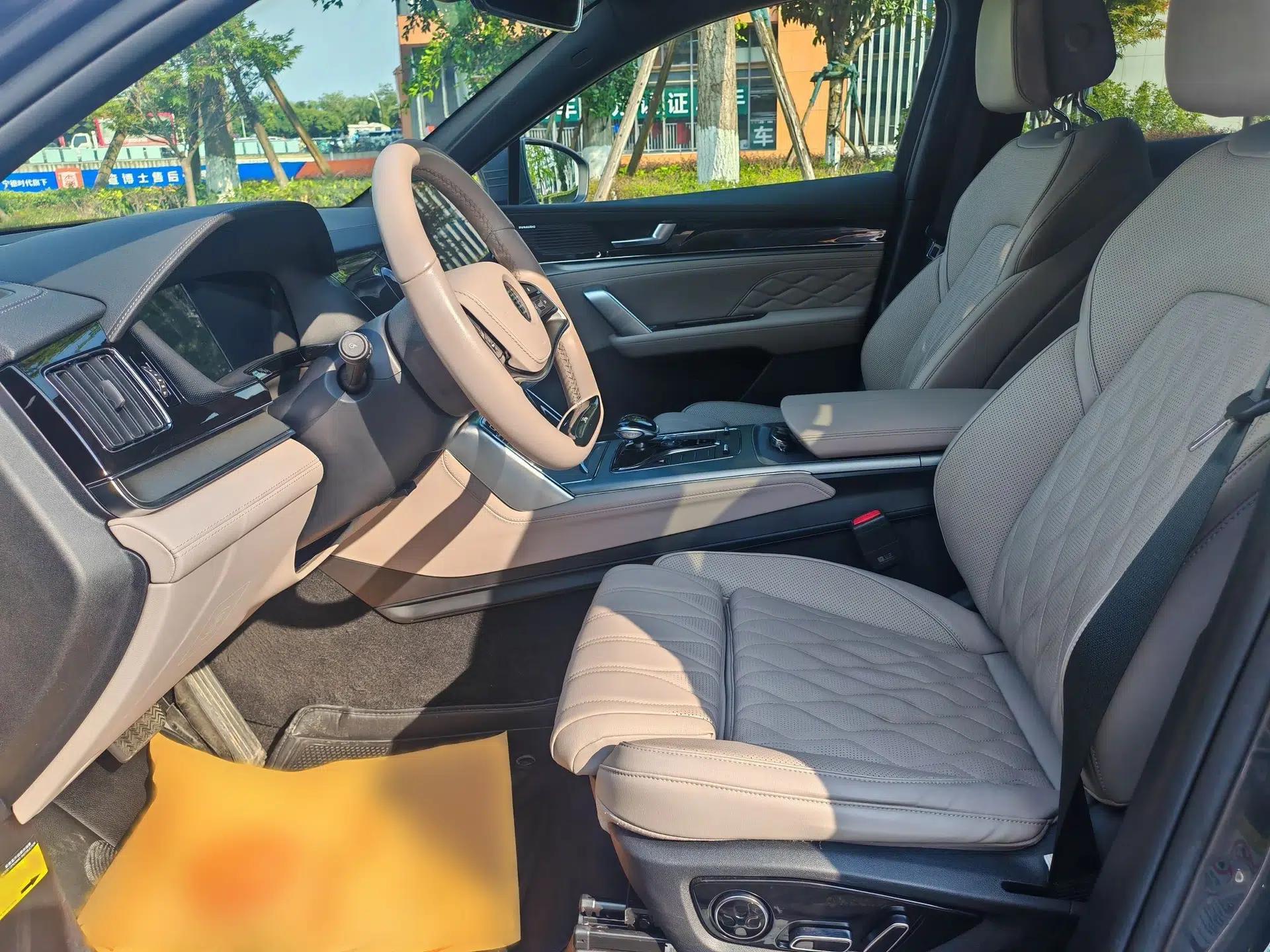 BYD Tang New Energy 2024 DM-p Champion Edition 215 km All-Wheel-Drive Flagship Model — миниатюра 25