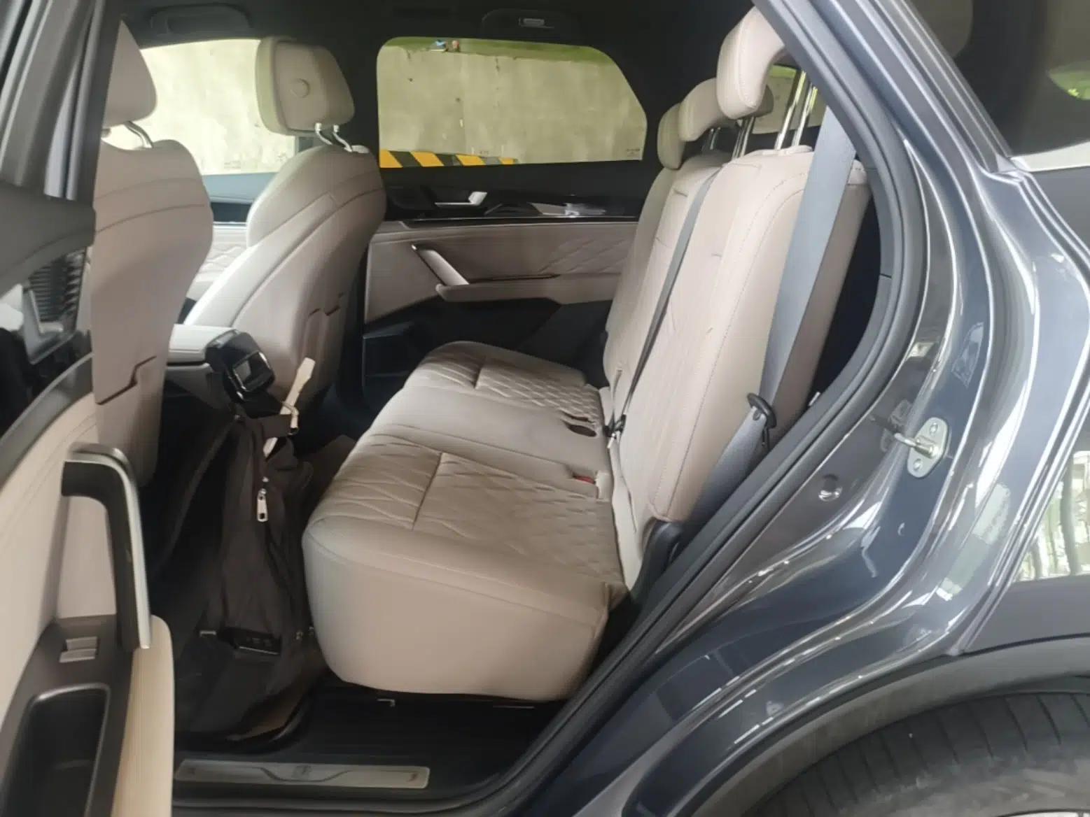 BYD Tang New Energy 2024 DM-p Champion Edition 215 km All-Wheel-Drive Flagship Model — миниатюра 28