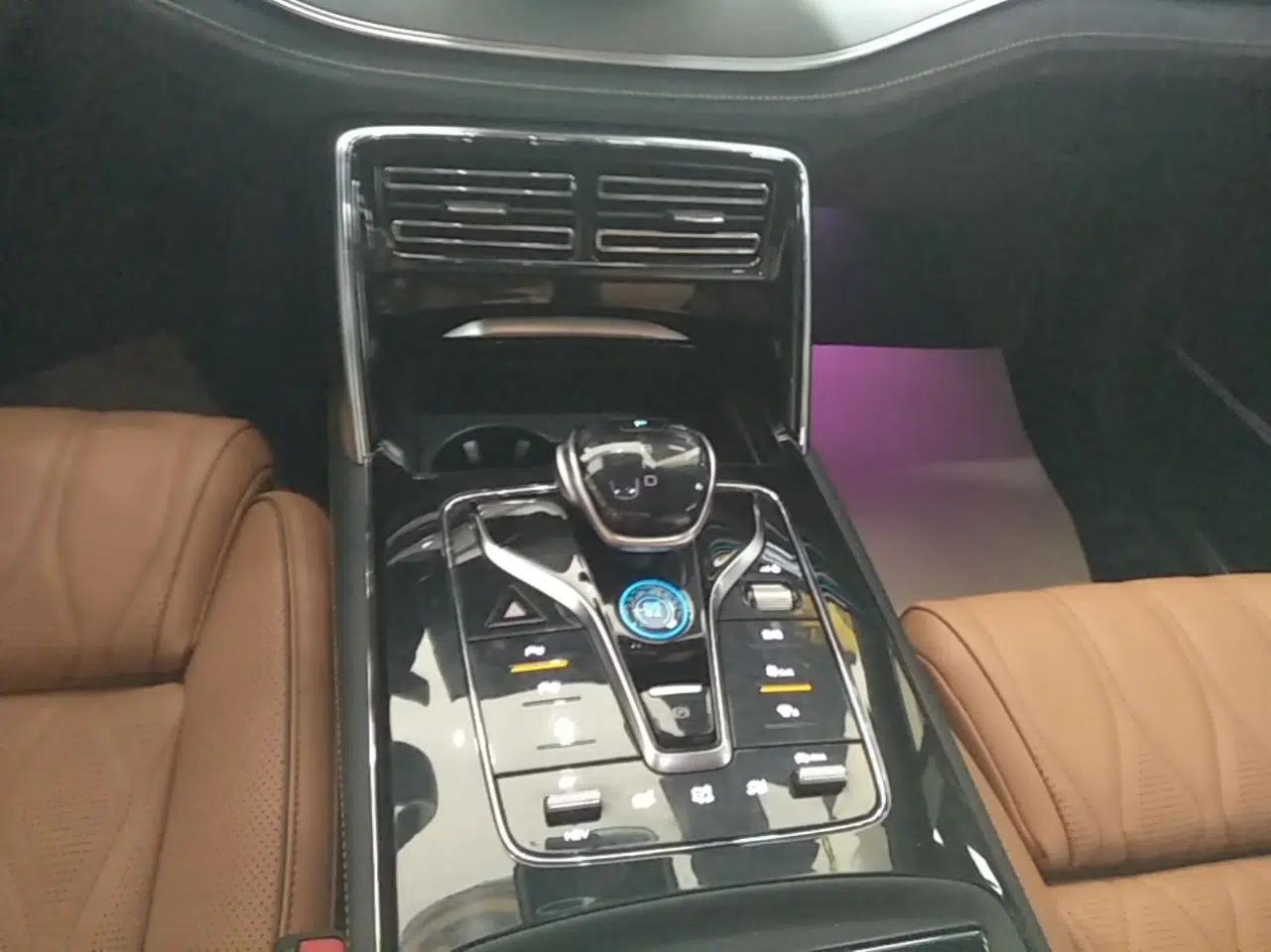 BYD Tang New Energy 2022 DM-p 215KM Four-Wheel Drive Flagship Model — миниатюра 21