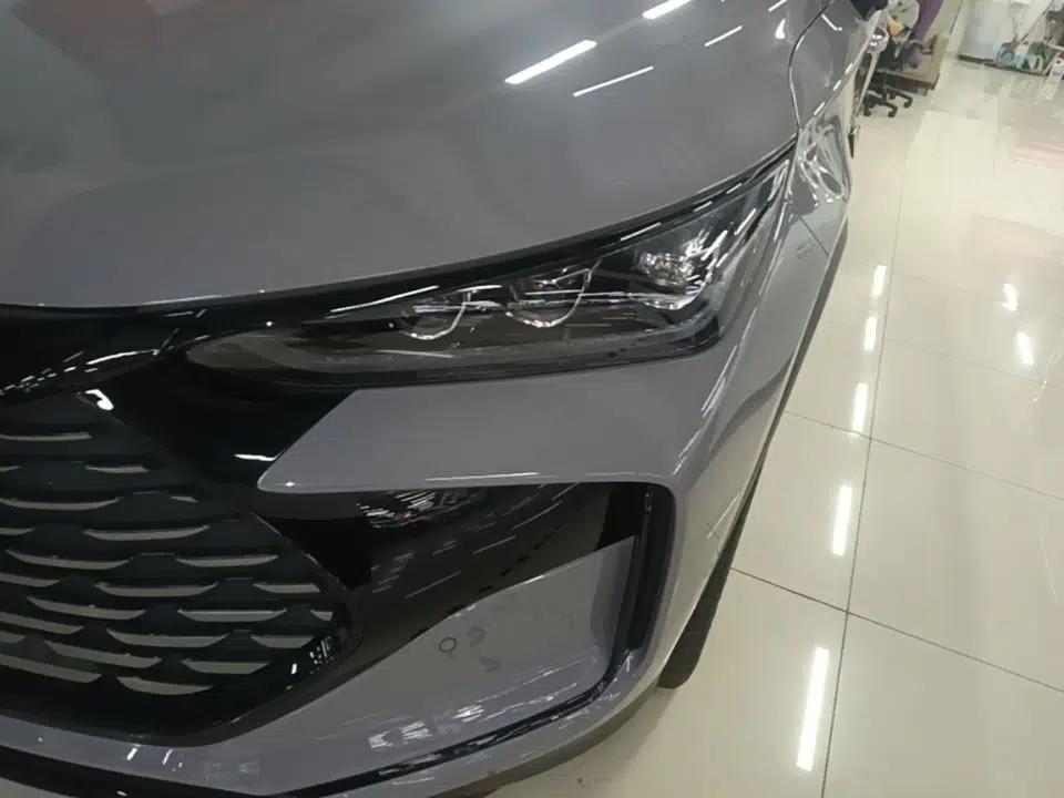 BYD Tang New Energy 2025 Intelligent Driving Version DM-i 115KM Flagship Edition — миниатюра 8