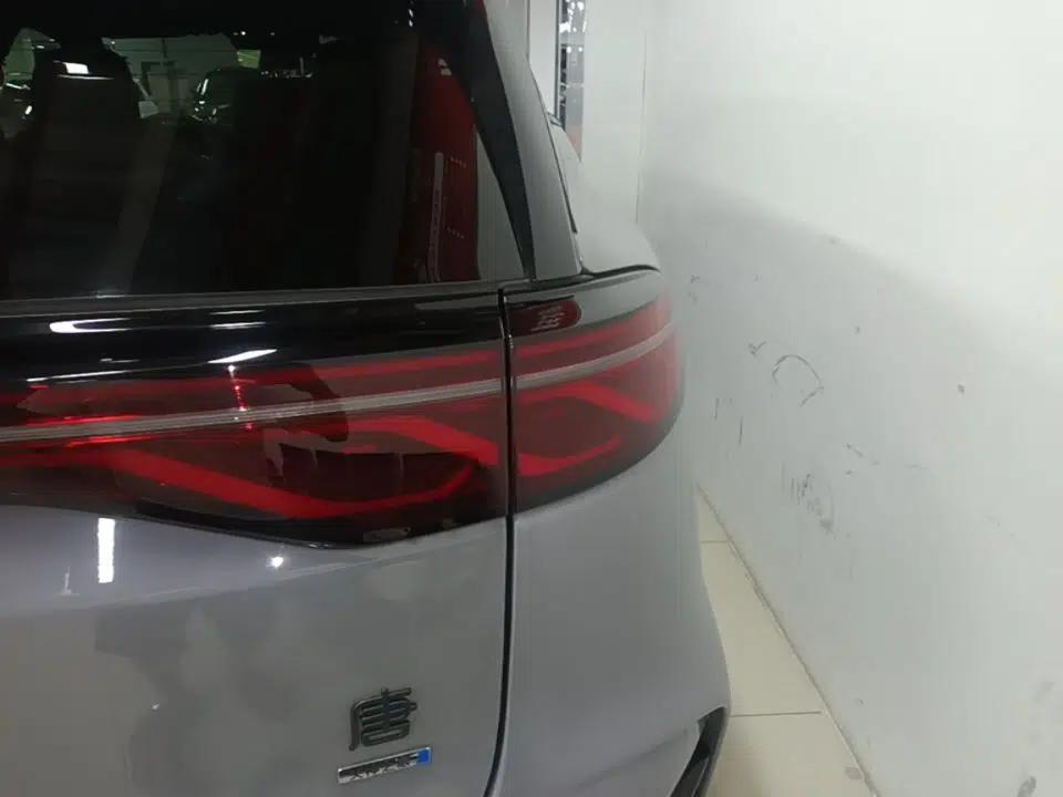 BYD Tang New Energy 2025 Intelligent Driving Version DM-i 115KM Flagship Edition — миниатюра 9