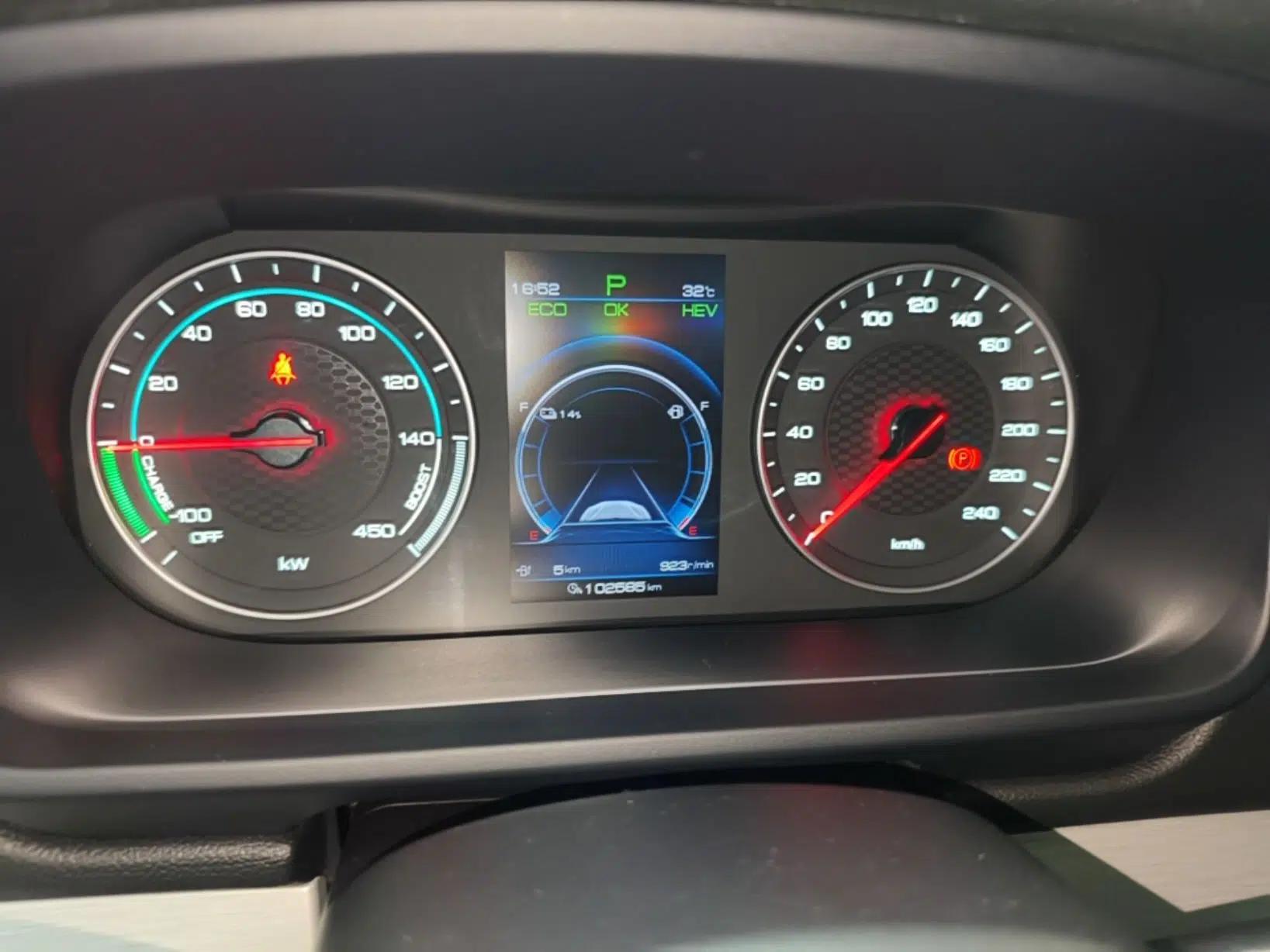 BYD Tang New Energy 2018 DM 2.0T All-Wheel Drive Smart Connect Advanced Model 7 Seats China V Emission Standard — миниатюра 14