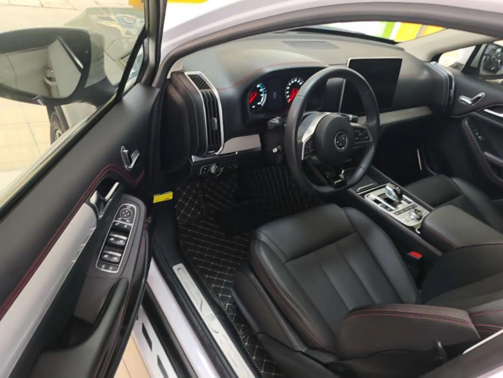 BYD Tang New Energy 2018 DM 2.0T All-Wheel Drive Smart Connect Advanced Model 7 Seats China V Emission Standard — миниатюра 18
