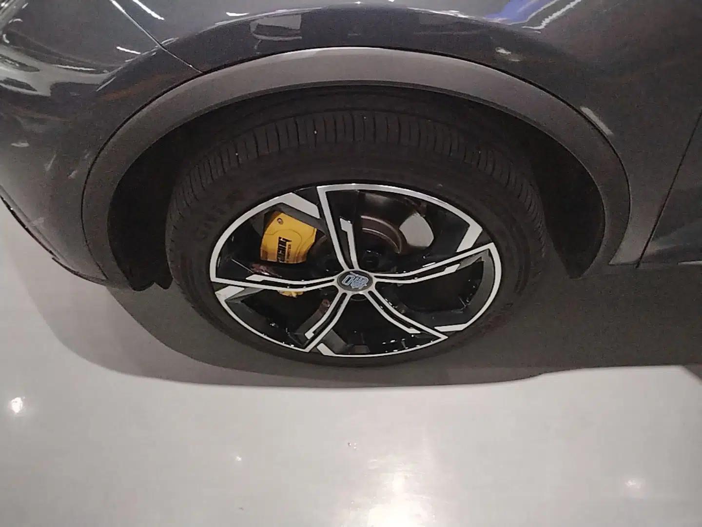 BYD Tang New Energy 2021 DM-i 112KM Prestige Model — миниатюра 10