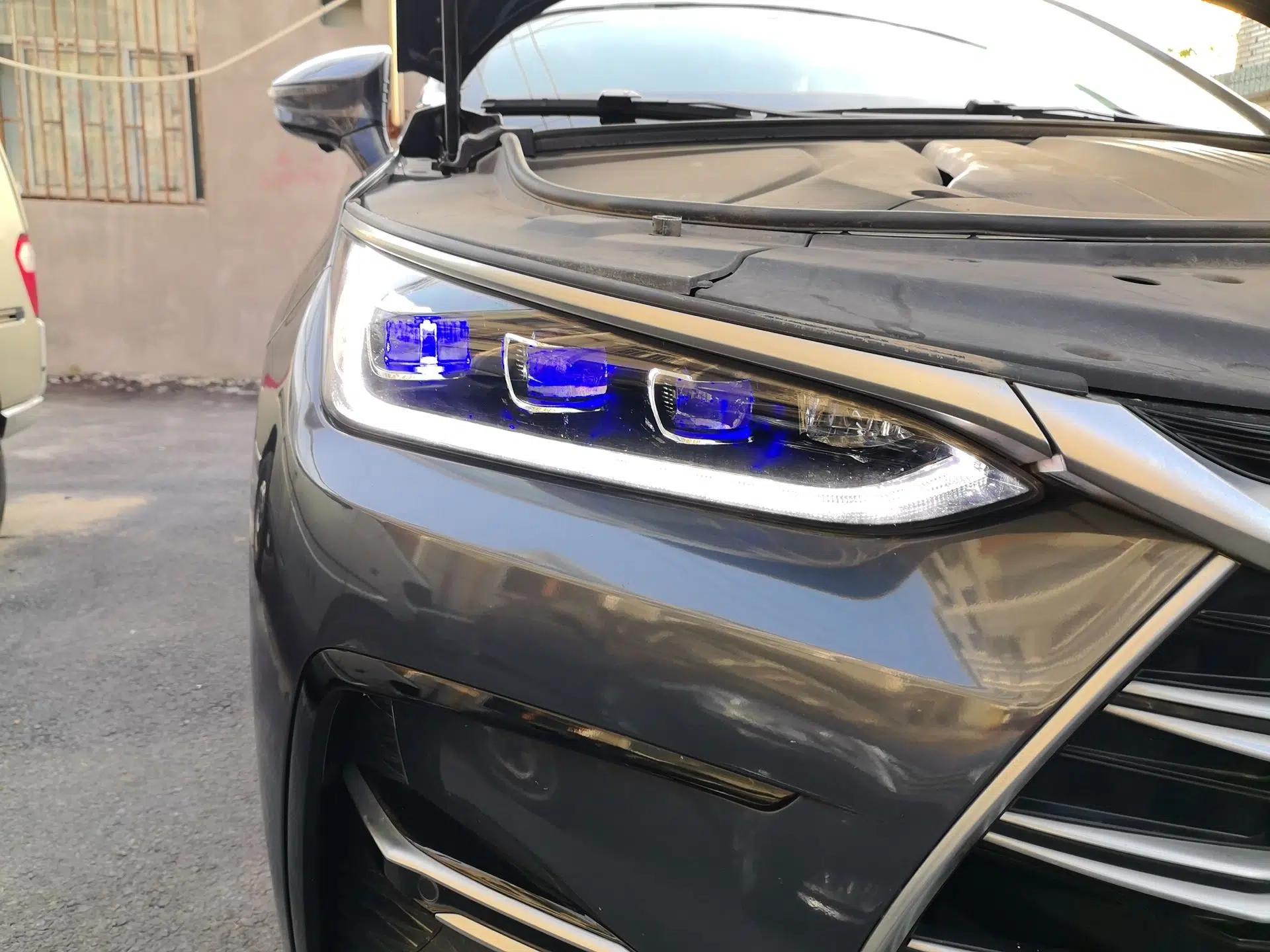 BYD Tang New Energy 2021 DM-i 112KM Prestige Model — миниатюра 7