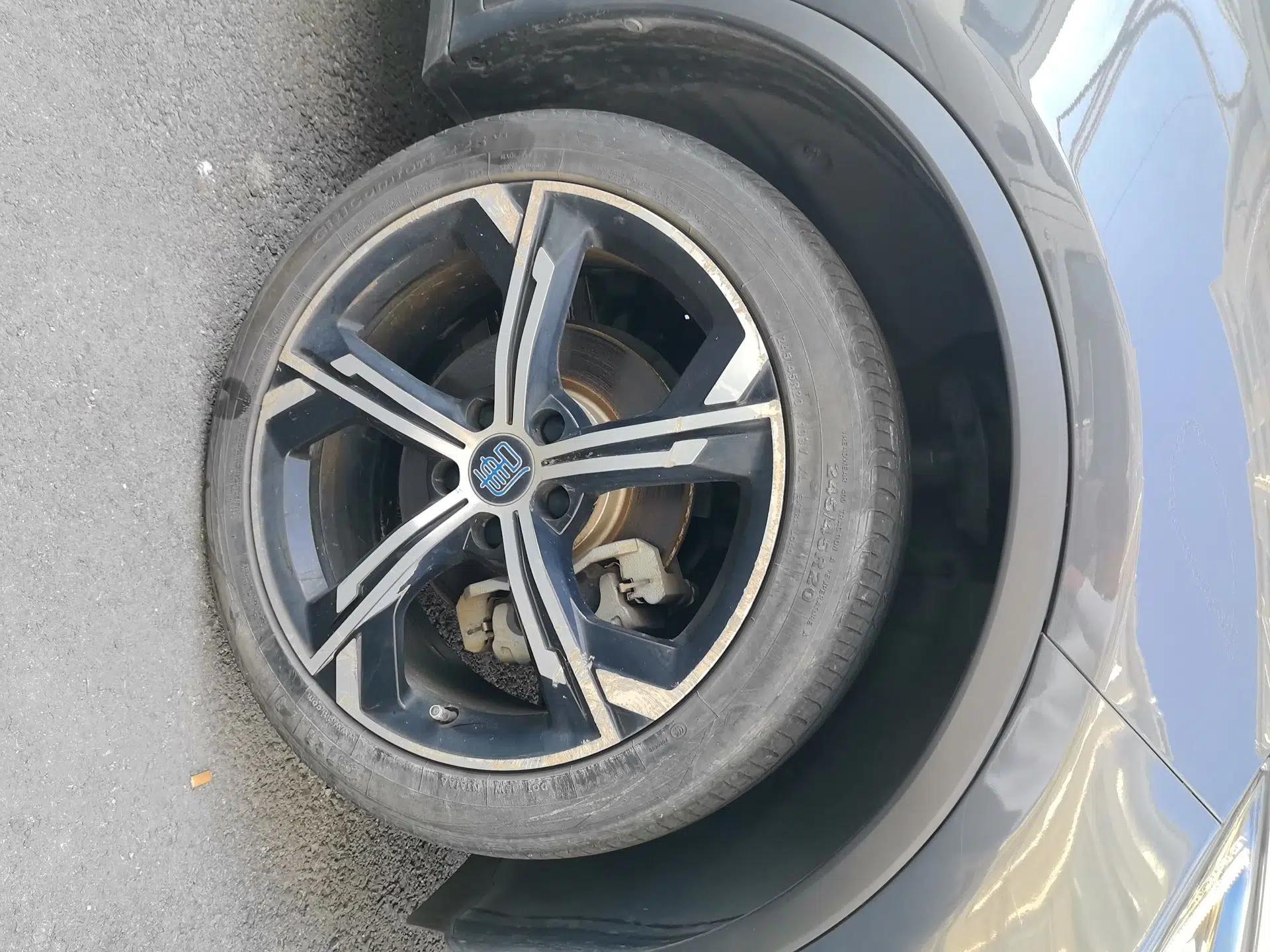 BYD Tang New Energy 2021 DM-i 112KM Prestige Model — миниатюра 8