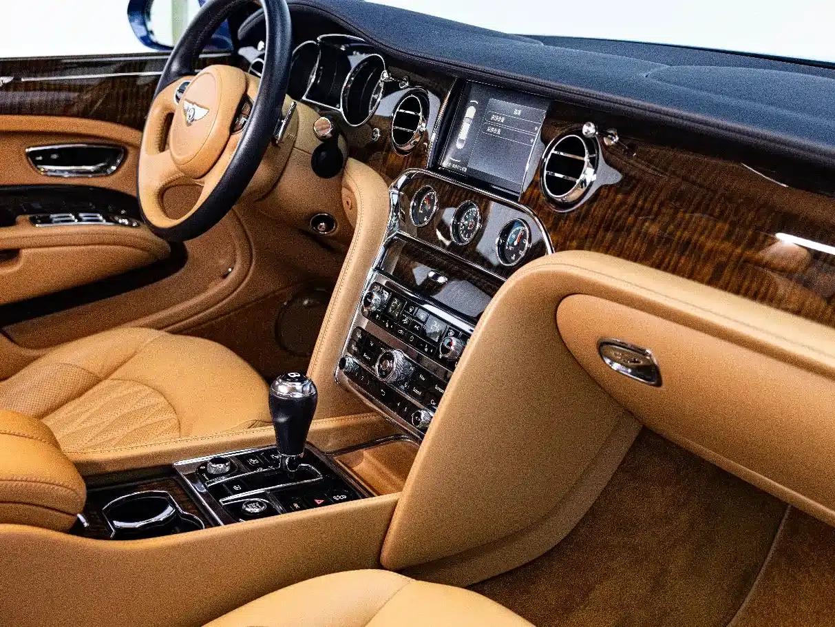 Mulsanne 2017 6.8T Long Wheelbase — миниатюра 12