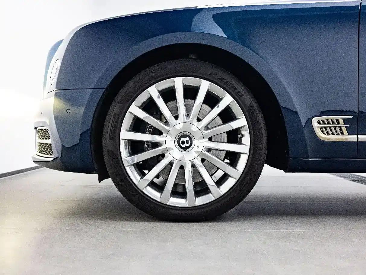 Mulsanne 2017 6.8T Long Wheelbase — миниатюра 13