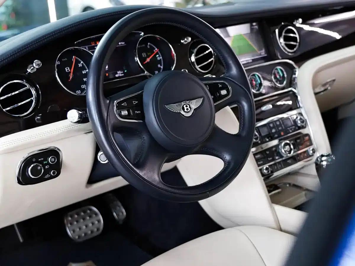 2013 Mulsanne 6.8T Mulliner Special Edition — миниатюра 12