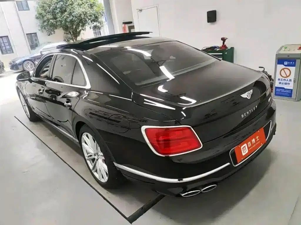 2023 Flying Spur Plug-in Hybrid 2.9T V6 Hybrid S — миниатюра 5