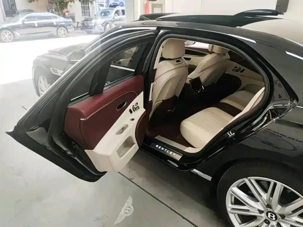 2023 Flying Spur Plug-in Hybrid 2.9T V6 Hybrid S — миниатюра 7