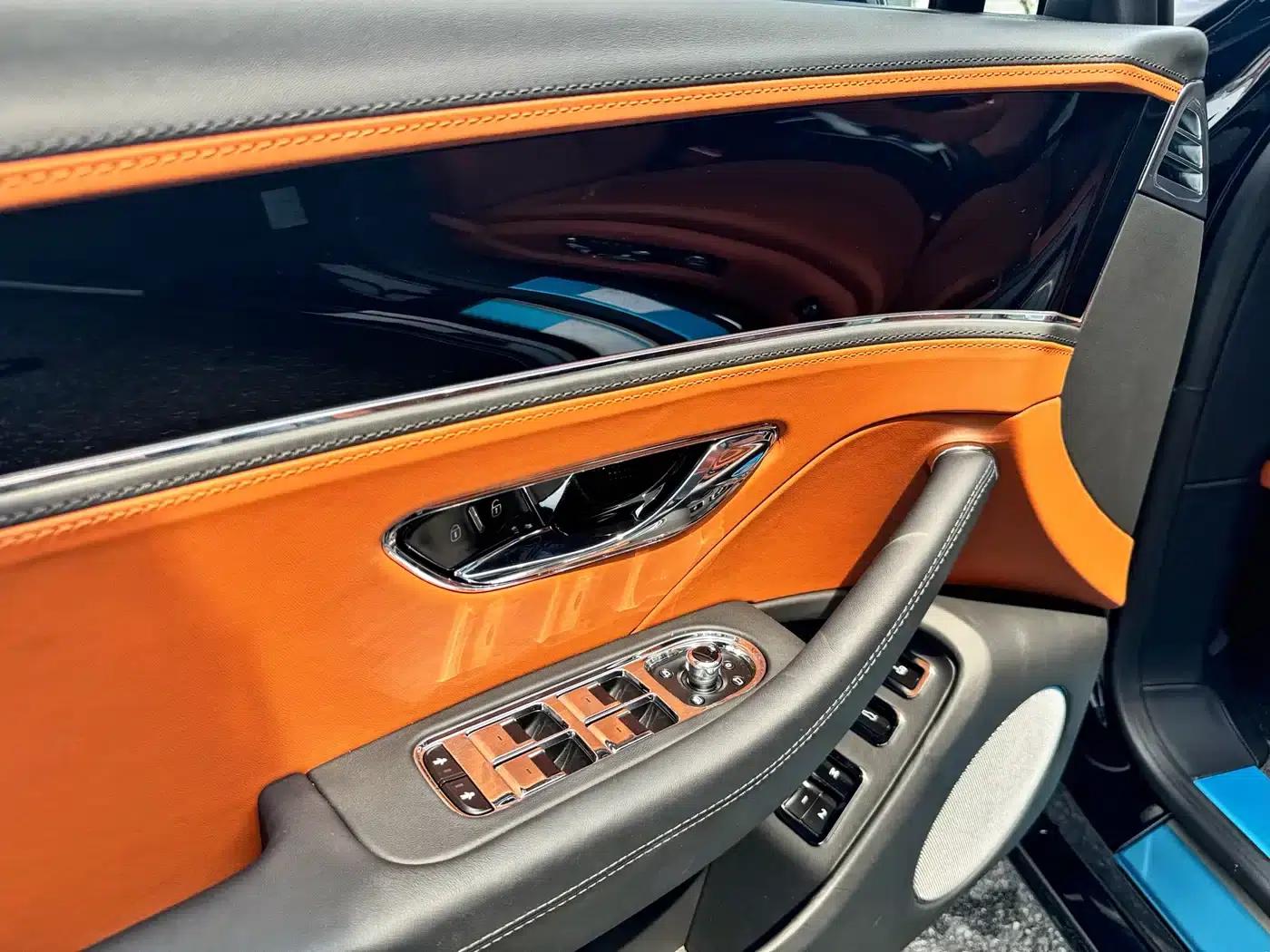 2026 Mercedes-Benz Flying Spur Plug-in Hybrid 4.0T V8 Standard Edition — миниатюра 9
