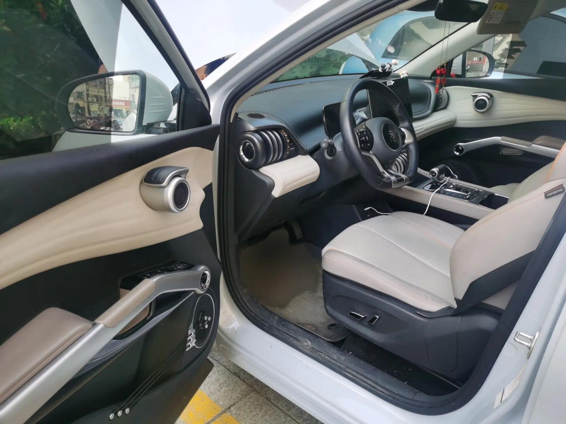 BYD Yuan PLUS 2023 Champion Edition 430KM Superior Model — миниатюра 19