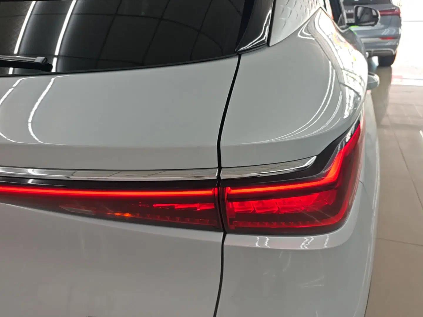 BYD Yuan PLUS 2024 Honor Edition 510KM Beyond Model — миниатюра 9