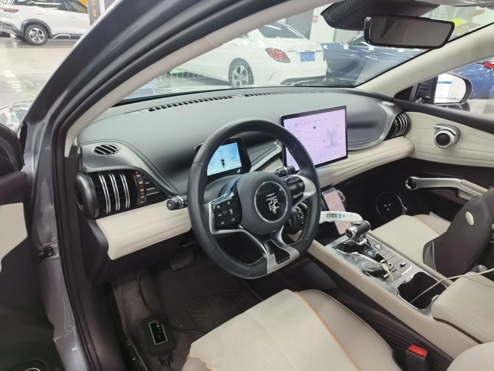 BYD Yuan PLUS 2024 Honor Edition 510KM Beyond Model — миниатюра 17