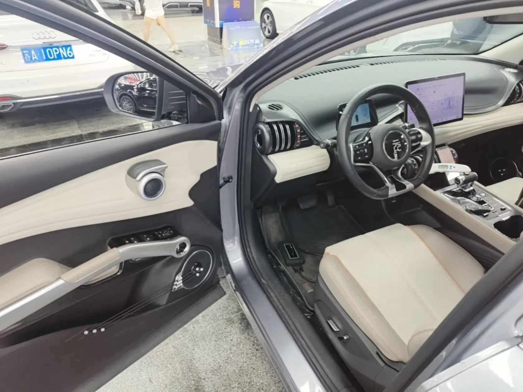 BYD Yuan PLUS 2024 Honor Edition 510KM Beyond Model — миниатюра 23
