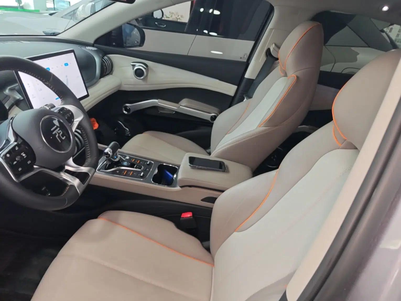 BYD Yuan PLUS 2024 Honor Edition 510KM Beyond Model — миниатюра 17