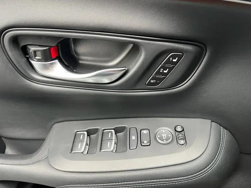 Honda HR-V 2023 2.0L e:HEV Dynamic Edition — миниатюра 24