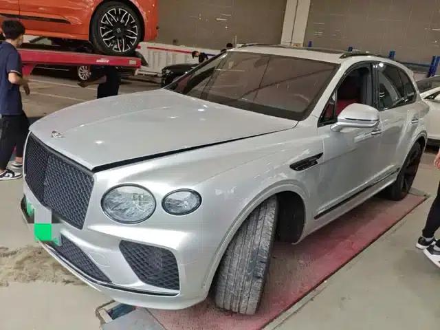 Bentayga Plug-in Hybrid 2021 3.0T PHEV