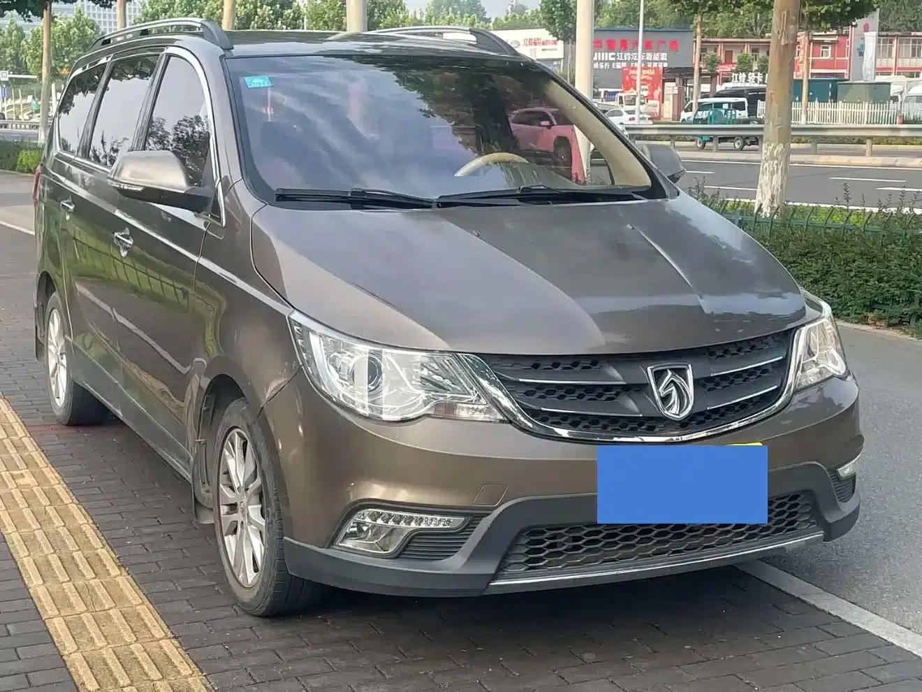 Baojun 730 2014 1.5L Manual Comfort 7-Seater — миниатюра 3