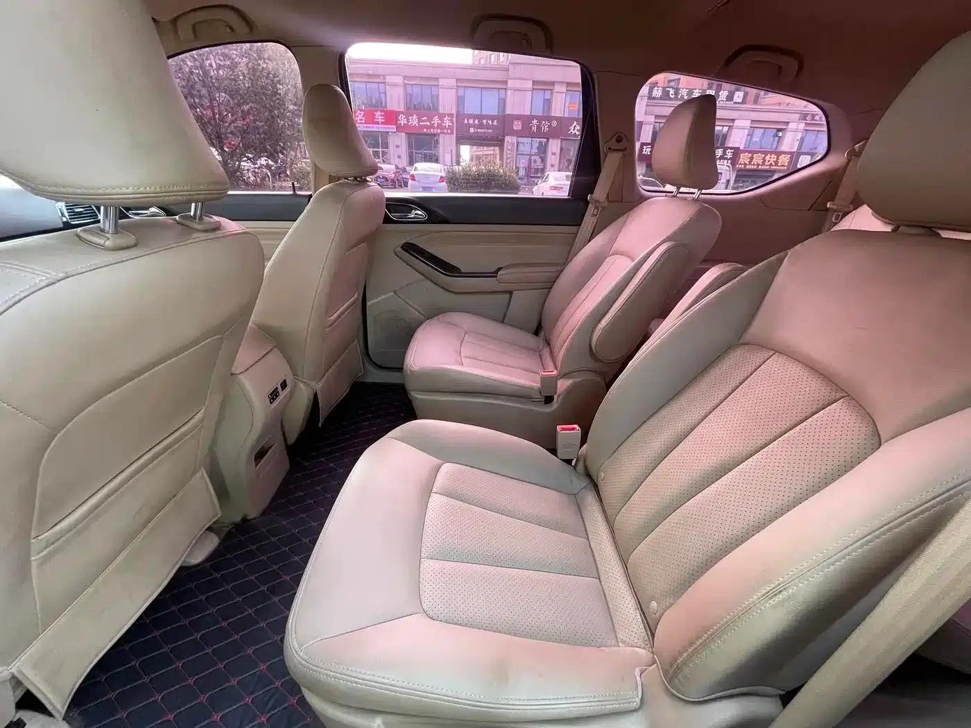Baojun 730 2014 1.5L Manual Comfort 7-Seater — миниатюра 8