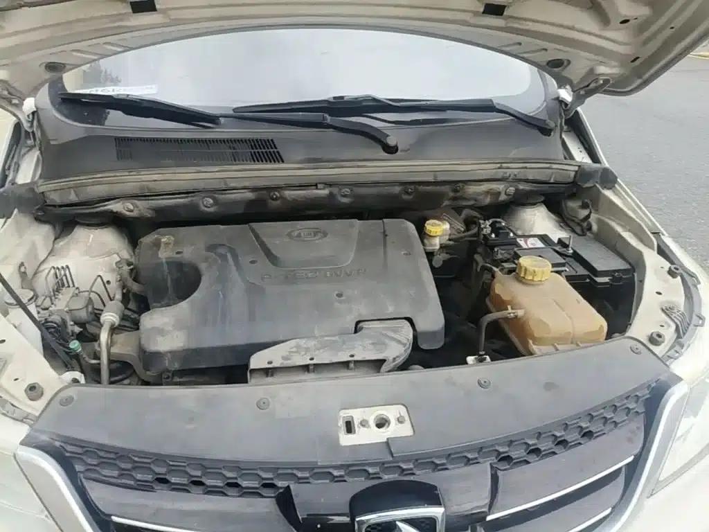 Baojun 730 2016 1.5L Manual Value Edition 7-Seater National V Emission Standard — миниатюра 16