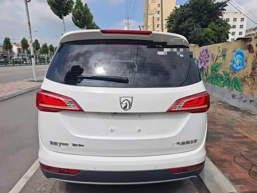 Baojun 730 2017 1.5T DCT Fashion Edition 7-seater National V Emission Standard — миниатюра 6
