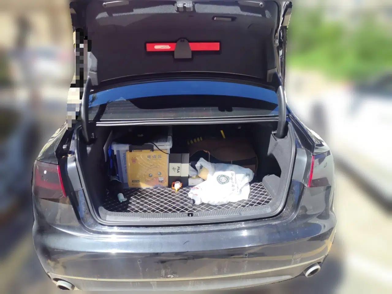 Audi A6L 2012 TFSI Standard Model — миниатюра 19