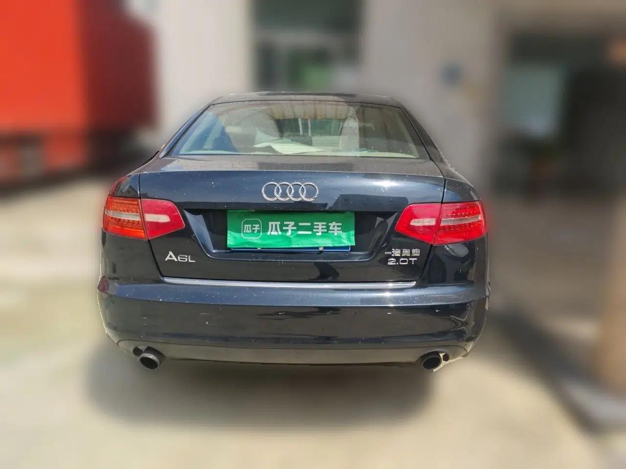 Audi A6L 2011 2.0 TFSI Automatic Standard Edition — миниатюра 5
