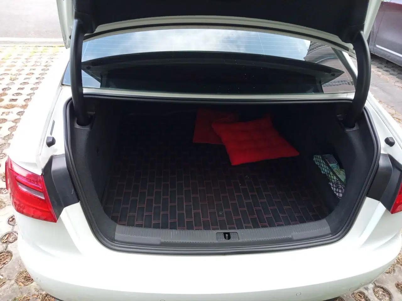 Audi A6L 2014 30 FSI Comfort Model — миниатюра 19