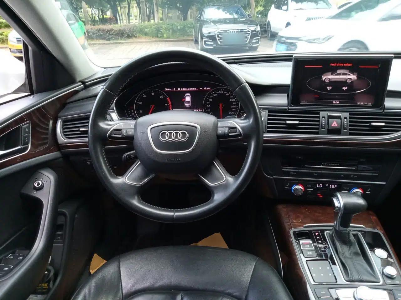Audi A6L 2014 30 FSI Comfort Model — миниатюра 10