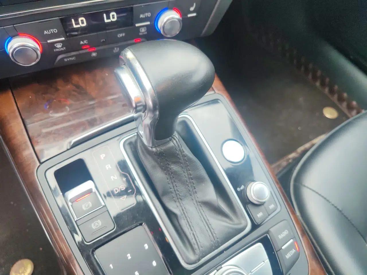 Audi A6L 2014 30 FSI Comfort Model — миниатюра 14