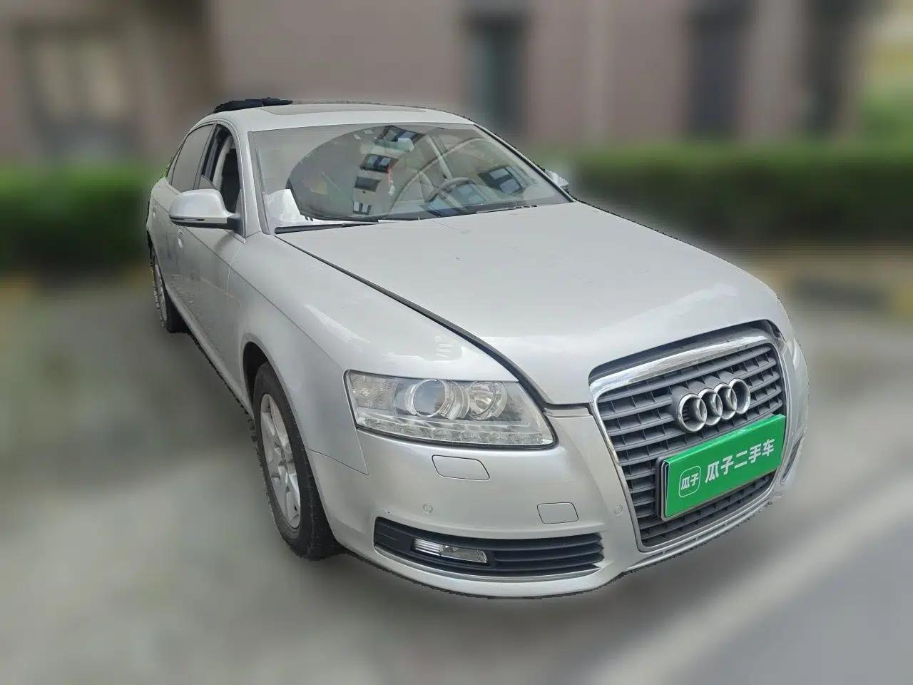 Audi A6L 2011 2.0 TFSI Automatic Standard Edition — миниатюра 3