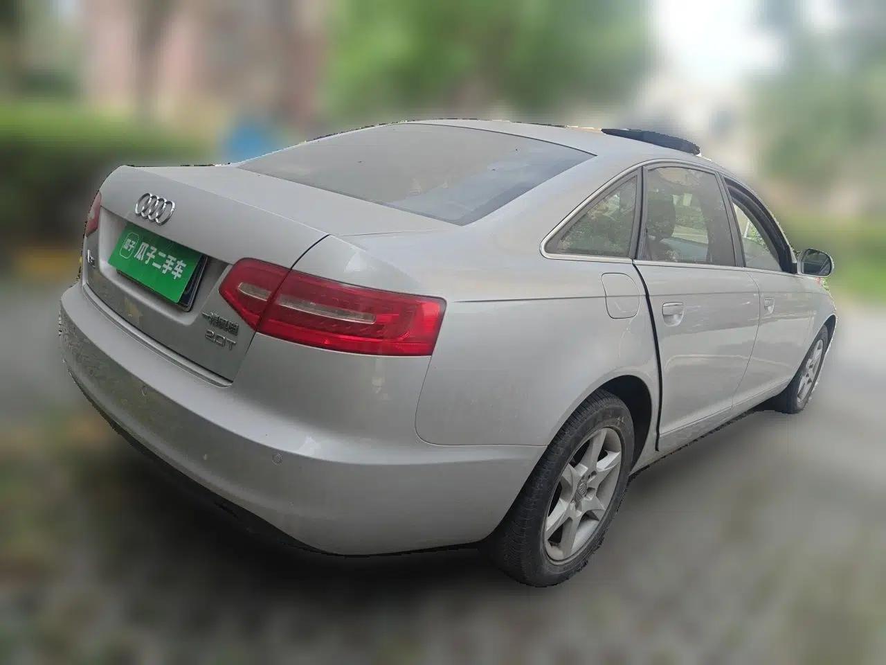 Audi A6L 2011 2.0 TFSI Automatic Standard Edition — миниатюра 6