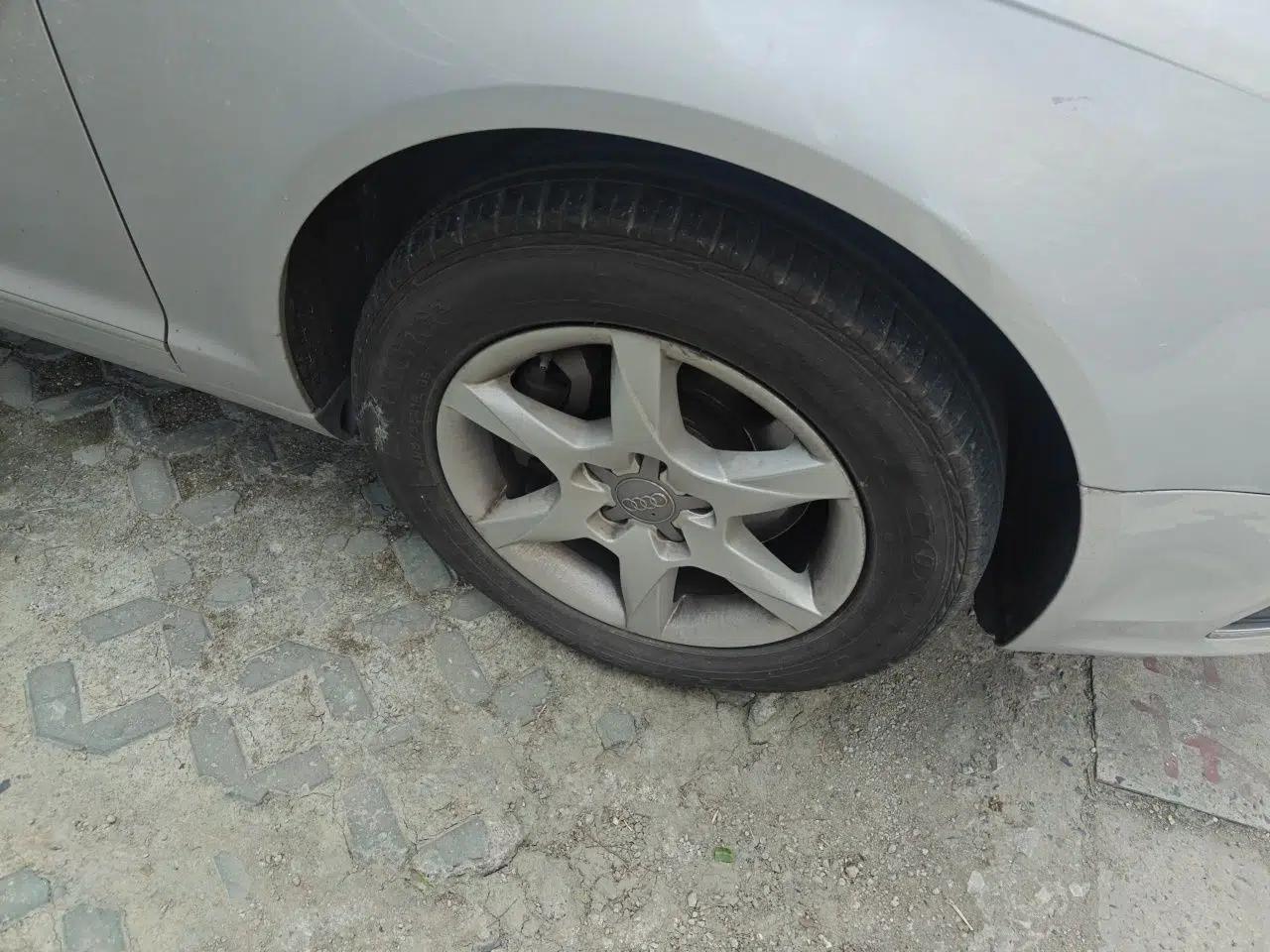 Audi A6L 2011 2.0 TFSI Automatic Standard Edition — миниатюра 8