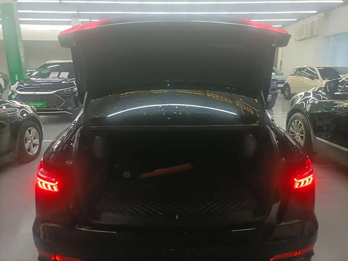 Audi A6L 2020 40 TFSI Luxury Dynamic Edition — миниатюра 27