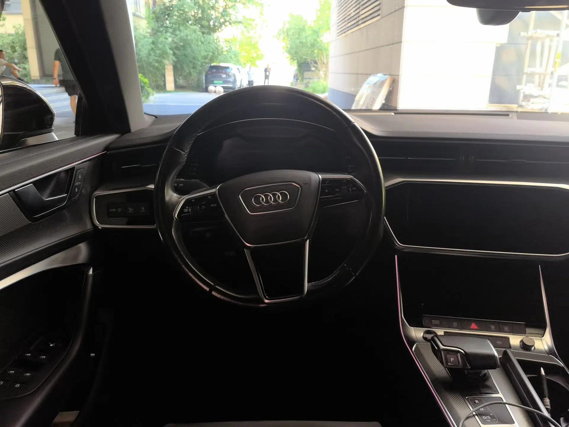 Audi A6L 2021 45 TFSI Prestige Dynamic Edition — миниатюра 10