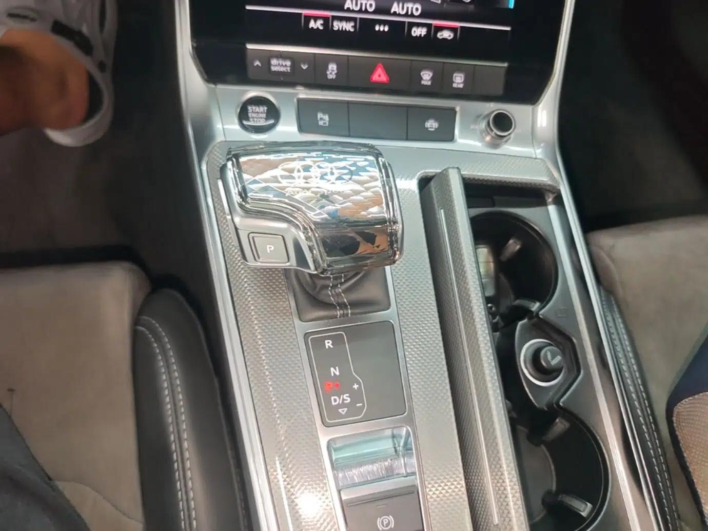 Audi A6L 2022 45 TFSI Prestige Dynamic Edition — миниатюра 21