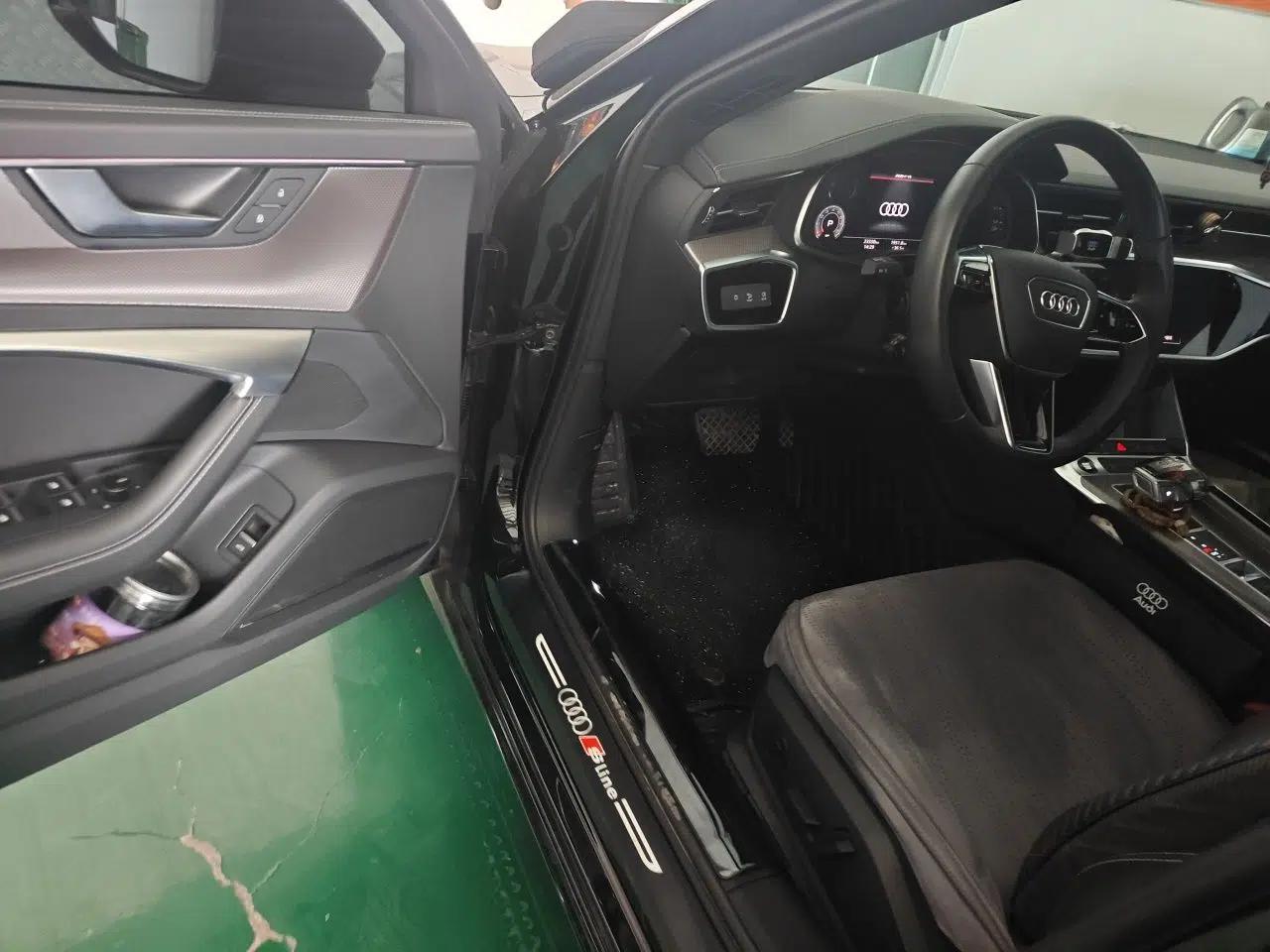 Audi A6L 2022 55 TFSI quattro Prestige Dynamic Edition — миниатюра 16