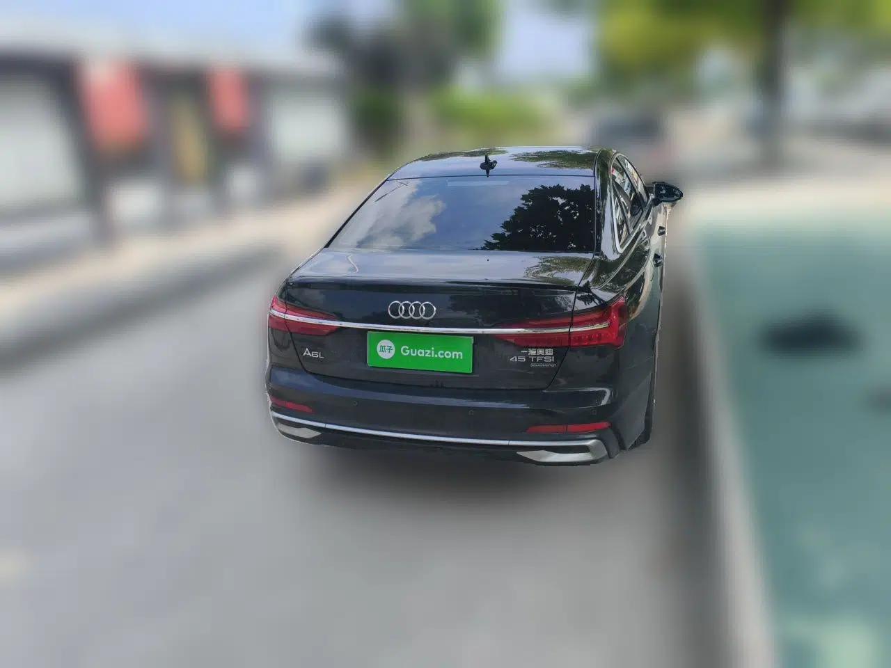 Audi A6L 2025 45 TFSI quattro Prestige Dynamic Edition + Premium Package — миниатюра 5