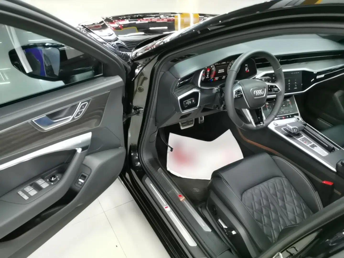 Audi A6L 2026 45 TFSI quattro Prestige Dynamic Edition — миниатюра 18