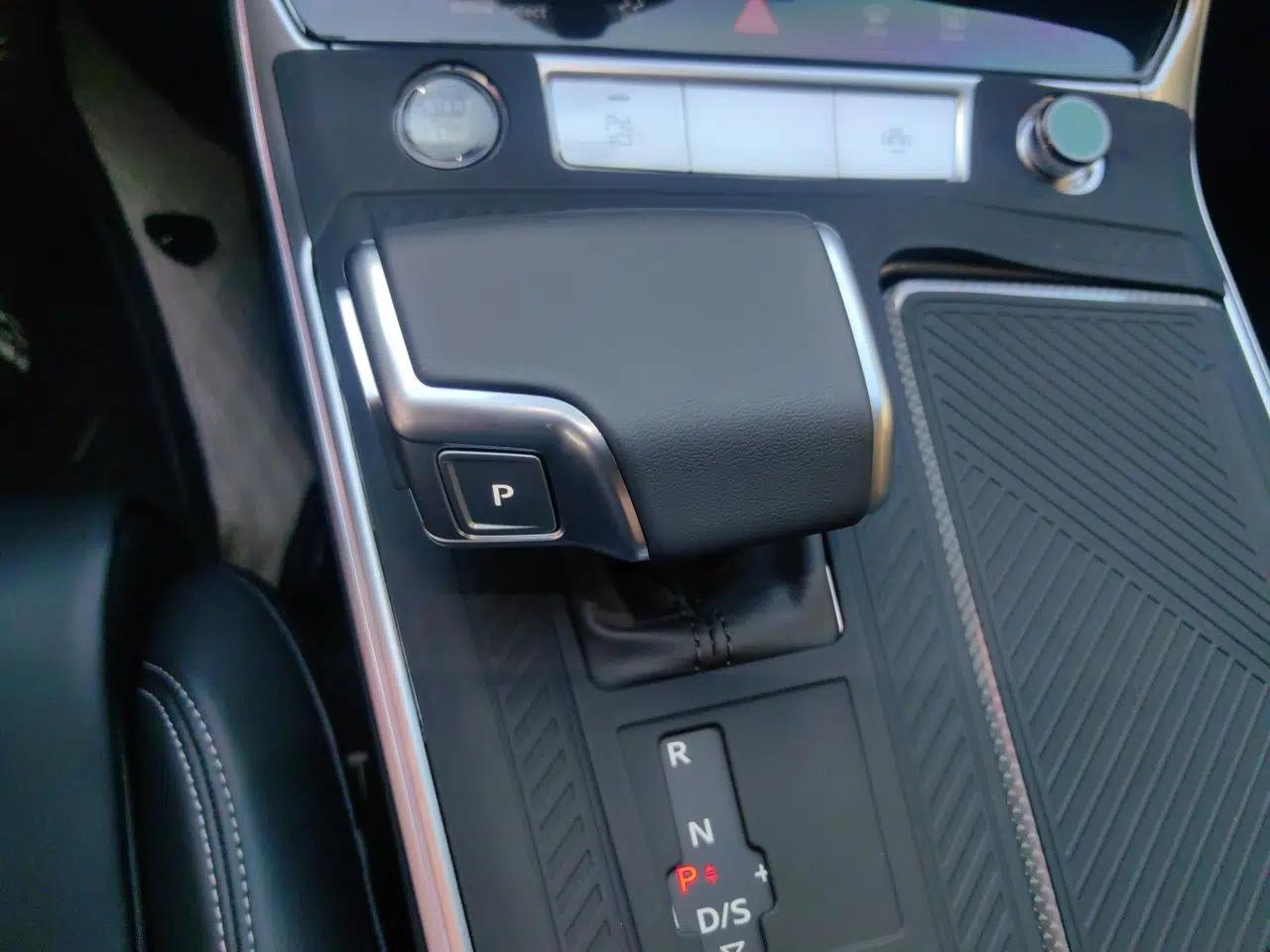 Audi A6L 2026 45 TFSI Prestige Dynamic Edition — миниатюра 14