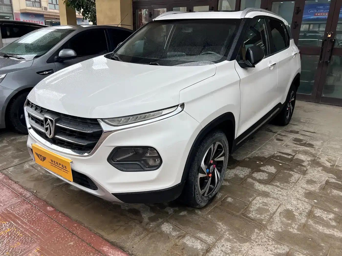 Baojun 510 2017 1.5L Manual Deluxe Edition — миниатюра 1
