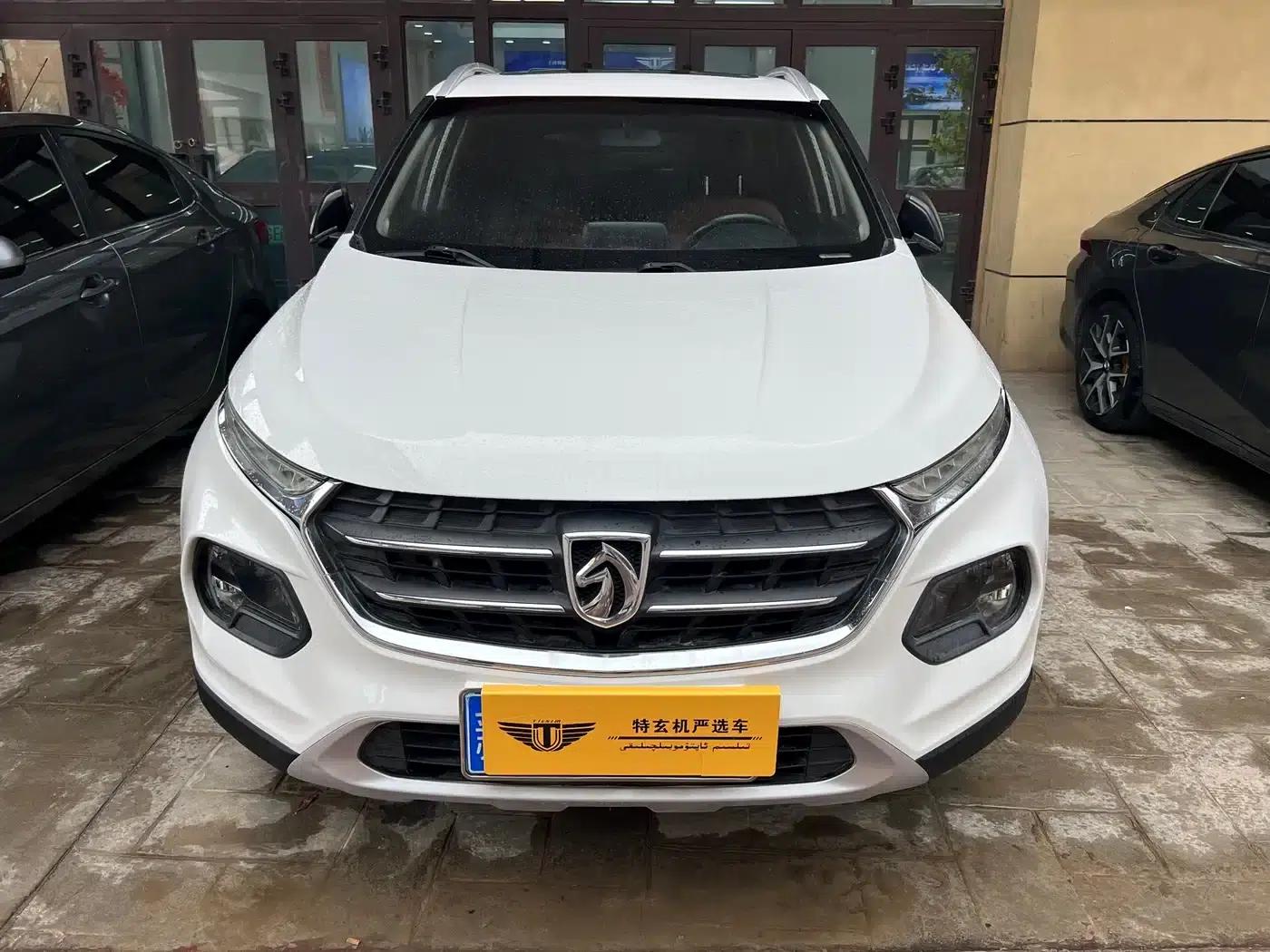 Baojun 510 2017 1.5L Manual Deluxe Edition — миниатюра 2